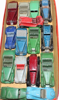 Lot 1064 - 1 tray containing 15 early Dinky Toys cars to...