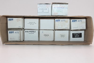 Lot 1410 - 12 various boxed 1.43 scale white metal and...