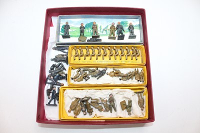 Lot 1097 - One tray containing a quantity of Dinky Toys...