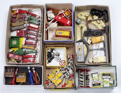 Lot 1100 - One Tray containing a large quantity of Dinky...