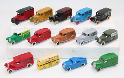 Lot 1107 - 14 DG Models / Copycat Models reproductions of...