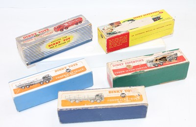 Lot 1128 - 5 Dinky Toys original empty boxes to include,...