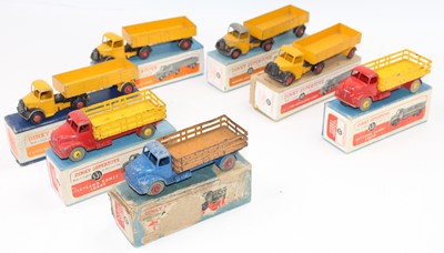 Lot 1136 - One tray of Dinky Toys containing 7 boxed...