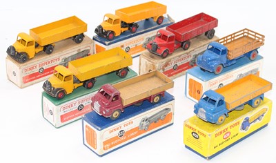 Lot 1137 - One tray of Dinky Toys containing 7 boxed...