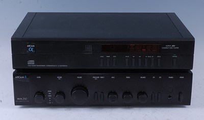 Lot 1015 - An Arcam Delta 290 R/C amplifier, serial no....