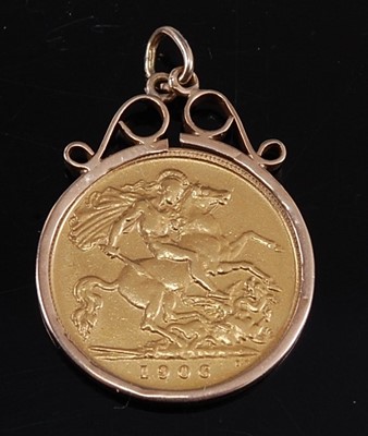 Lot 2066 - Great Britain, 1936 gold half sovereign,...