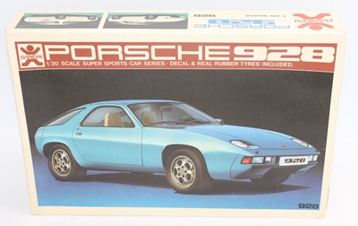 Lot 1423 - BANDAI 1.20 scale plastic kit, 8019 1977...