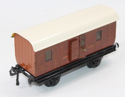 Lot 273 - Gauge 1, 4-wheel Marklin passenger brake van,...