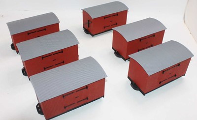 Lot 25 - 6 various 32mm scale balsawood kit-built box...