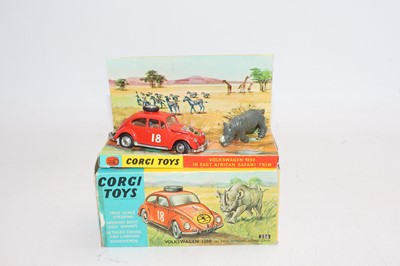 Lot 1909 - A Corgi Toys 256 East African Safari gift set,...