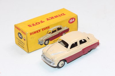Lot 1750 - Dinky Toys, 164 Vauxhall Cresta saloon,...
