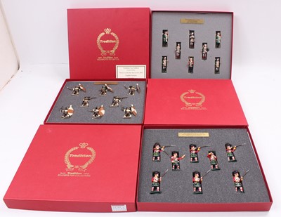 Lot 1577 - Tradition Toy Soldiers London group of 3 boxed...