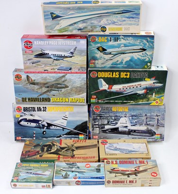 Lot 1464 - One box containing mainly Airfix 1/72nd...