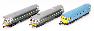 Lot 230 - Three Lima Bo-Bo class 33 diesel locos: two...