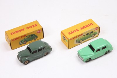 Lot 1778 - Dinky Toys pair of boxed cars to include, No....