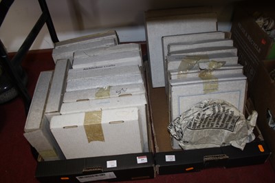 Lot 89 - Two boxes of various collectors' plates