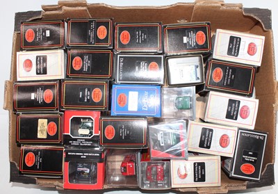Lot 949 - 26 various boxed EFE, Britbus and Corgi...