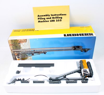 Lot 1294 - NZG No.668 1/50th scale boxed model of a...
