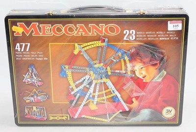 Lot 105 - Meccano Modern Release No.8258 construction...