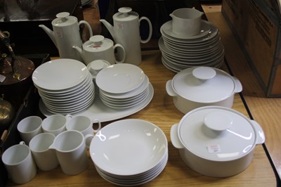 Lot 99 - A Thomas German 6-place setting dinner and tea...