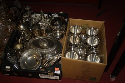 Lot 246 - A box of assorted plated wares, to include...
