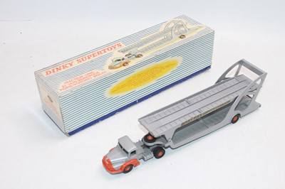 Lot 1783 - Dinky Toys French Dinky No.894 Tracteur Unic...
