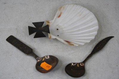 Lot 267 - A George V butter dish, the natural shell bowl...