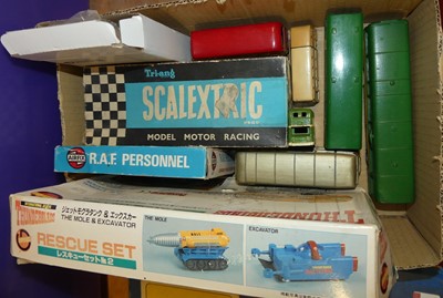 Lot 1531 - A tray containing a quantity of diecast...