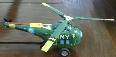 Lot 1564 - A Marx Toys Empire made tinplate and a...