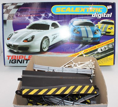 Lot 865 - Scalextric Digital Triple Ignition Porsche...