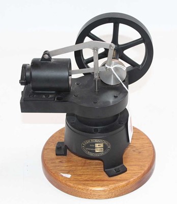 Lot 81 - A.E and H Robinson Size B4 Stationary hot air...