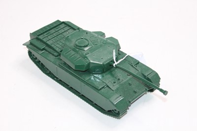 Lot 1629 - Britains set No. 2150 Centurion tank...