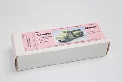 Lot 175 - Un-made Langley M21 0 gauge Austin ‘Loadstar’...