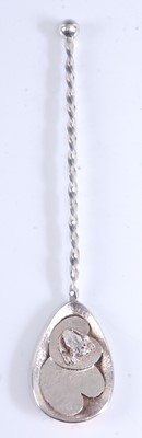 Lot 250 - Christopher Bowen - a contemporary silver mote...