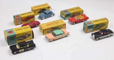 Lot 1926 - Corgi and Dinky Toys group of 7 boxed models...