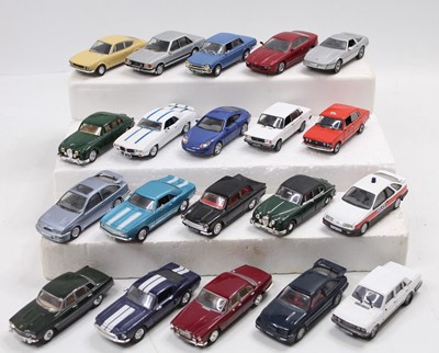 Lot 899 - 50 various unboxed 1/43rd scale modern issue...