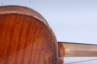 Lot 1006 - An English violin, having a one piece maple...