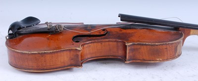 Lot 1006 - An English violin, having a one piece maple...
