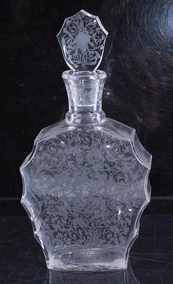 Lot 186 - A 1930s Baccarat crystal glass perfume bottle...