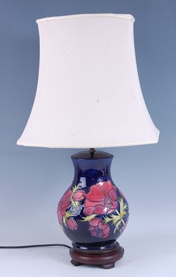 Lot 91 - A contemporary Moorcroft Anemone pattern...