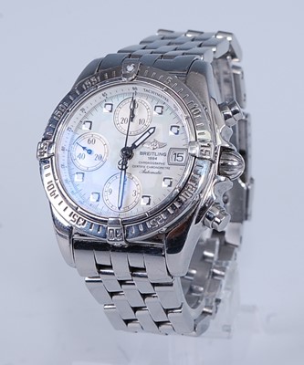 Lot 2245 - A gent's Breitling Avenger steel cased...