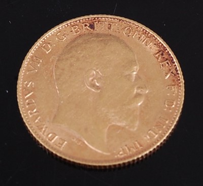 Lot 2070 - Great Britain, 1909 gold half sovereign,...