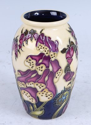 Lot 113 - A contemporary Moorcroft miniature pottery...