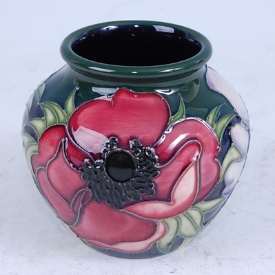 Lot 116 - A contemporary Moorcroft miniature pottery...