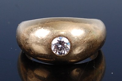 Lot 2229 - An 18ct yellow gold gent's diamond set signet...