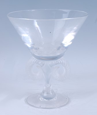 Lot 185 - A contemporary Lalique clear and frosted heavy...