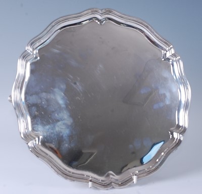 Lot 2146 - A George V silver salver, of shaped circular...