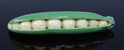 Lot 2090 - An English porcelain pea pod, circa 1825,...