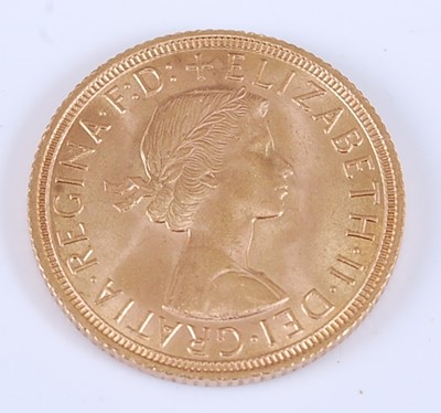 Lot 2219 - Great Britain, 1958 gold full sovereign,...