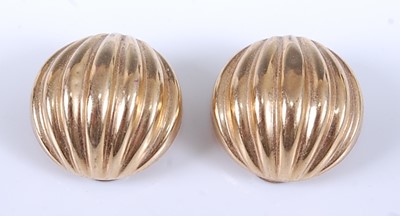 Lot 2561 - A pair of 9ct yellow gold ribbed circular...